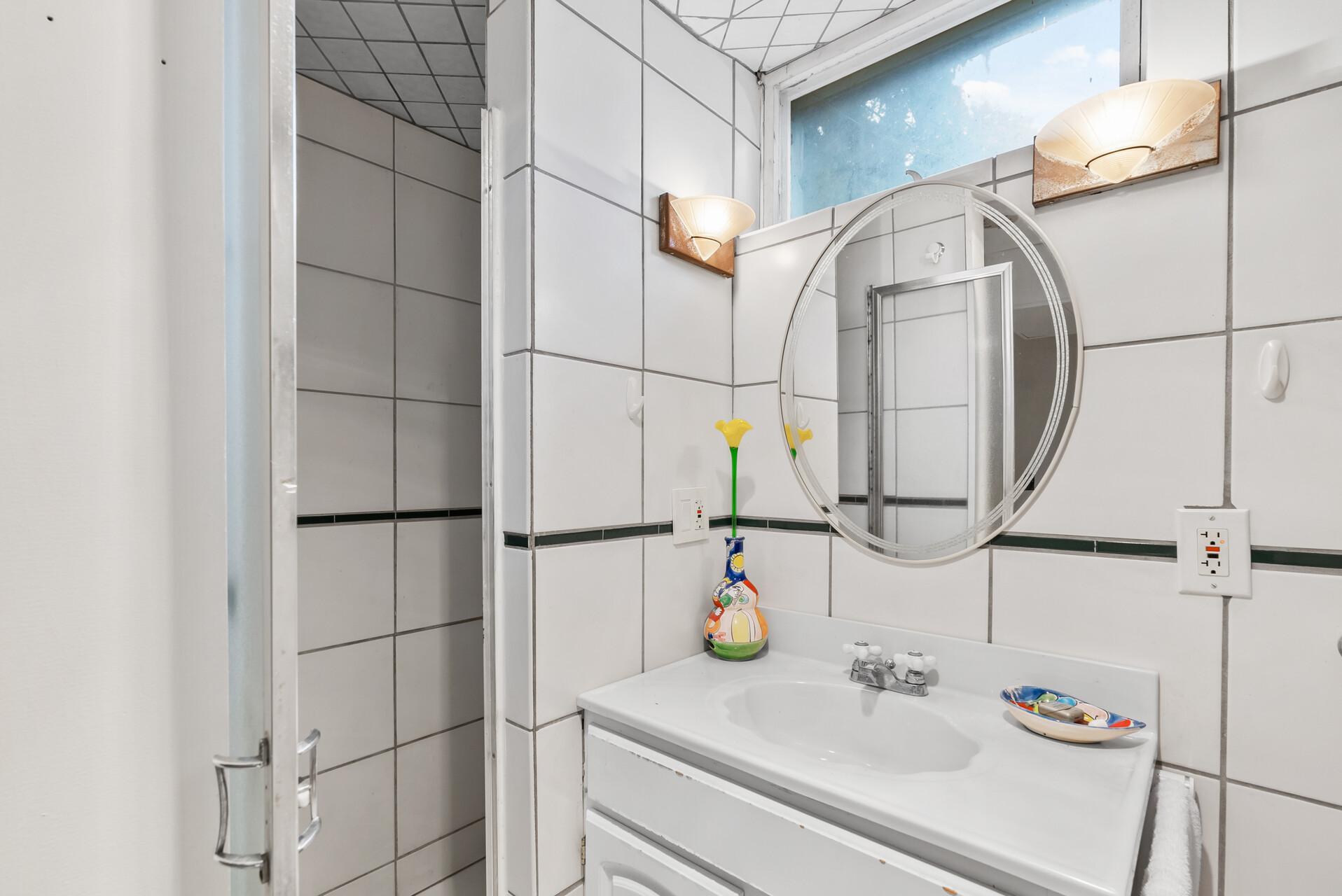 Lower level bath