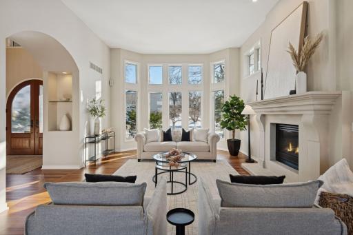5600 Parkwood Lane, Edina, MN 55436