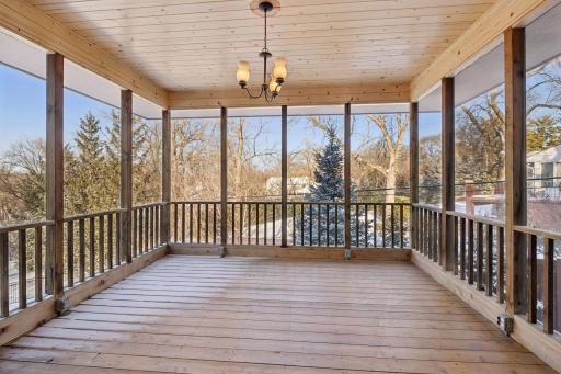 5600 Parkwood Lane, Edina, MN 55436
