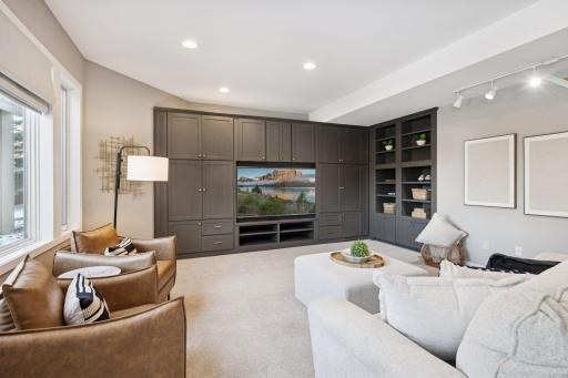 5600 Parkwood Lane, Edina, MN 55436