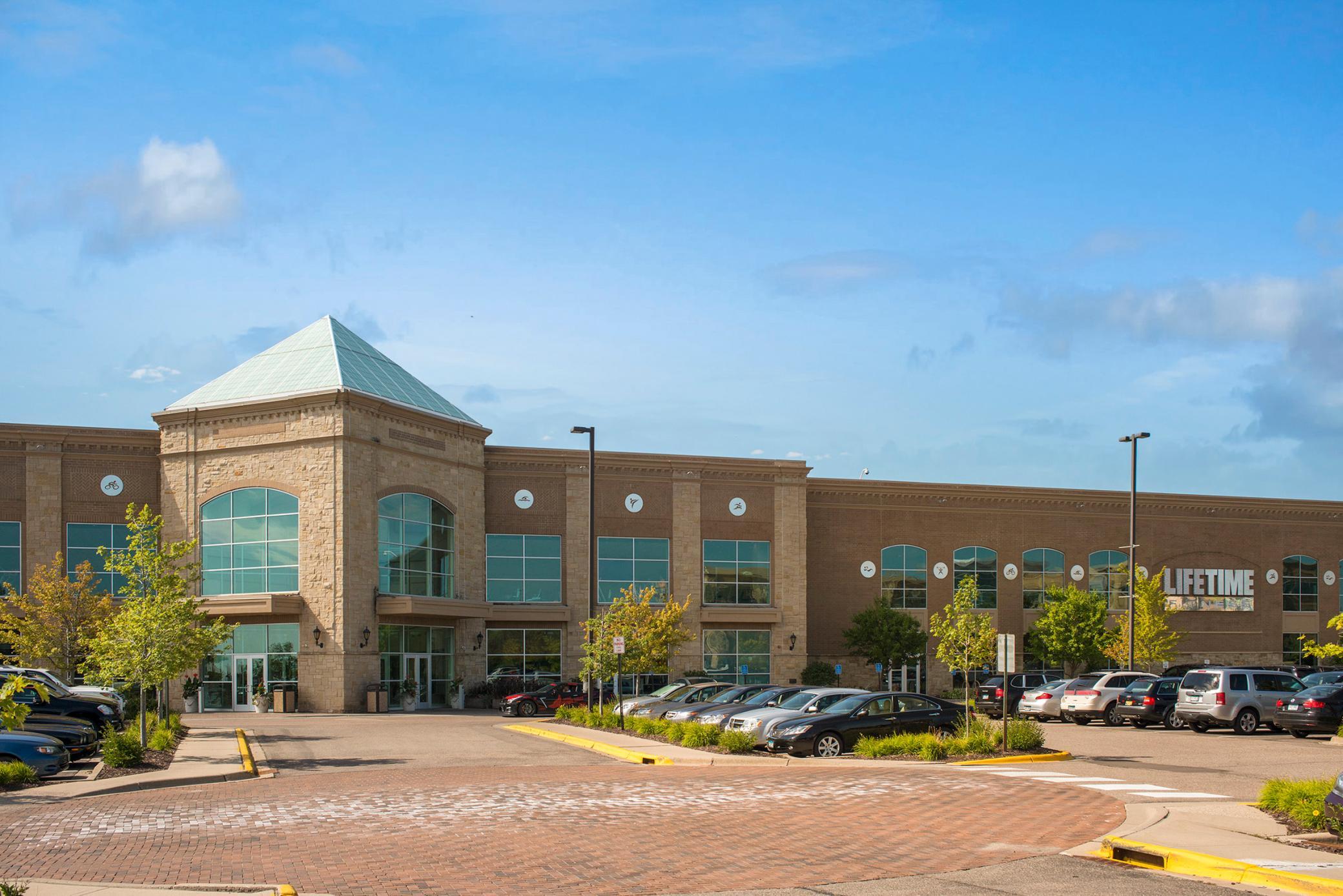 Lifetime Fitness is also nearby!