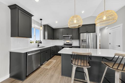 2221 Petersen Drive NW, Stewartville, MN 55976