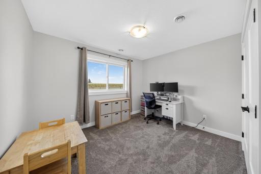 2221 Petersen Drive NW, Stewartville, MN 55976