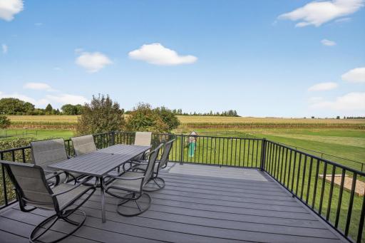 2221 Petersen Drive NW, Stewartville, MN 55976