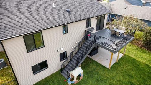 2221 Petersen Drive NW, Stewartville, MN 55976