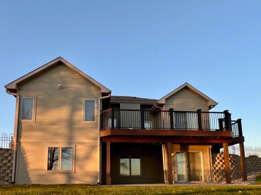 83987 Ridge Creek Dr, Clinton, MN 56278