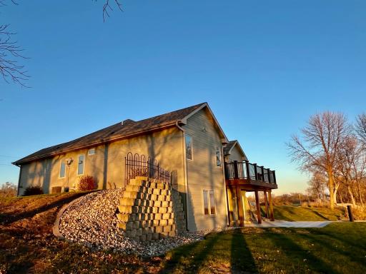 83987 Ridge Creek Dr, Clinton, MN 56278