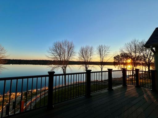 83987 Ridge Creek Dr, Clinton, MN 56278