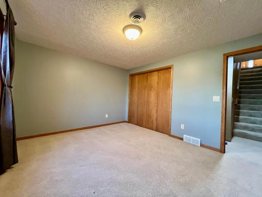 83987 Ridge Creek Dr, Clinton, MN 56278