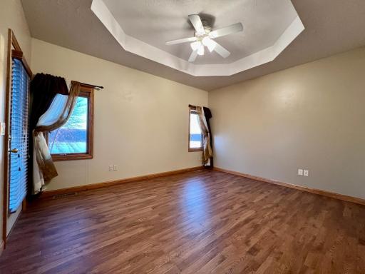 83987 Ridge Creek Dr, Clinton, MN 56278