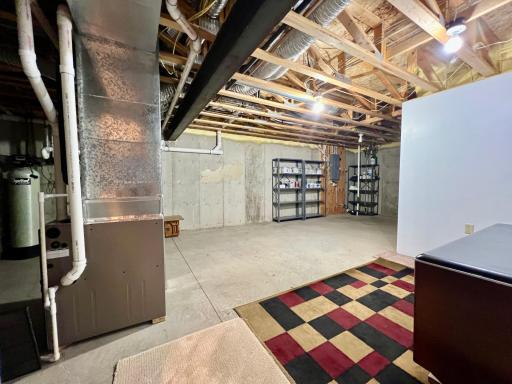 83987 Ridge Creek Dr, Clinton, MN 56278