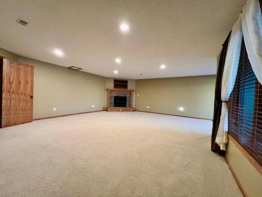 83987 Ridge Creek Dr, Clinton, MN 56278