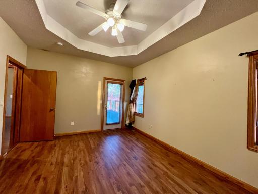 83987 Ridge Creek Dr, Clinton, MN 56278