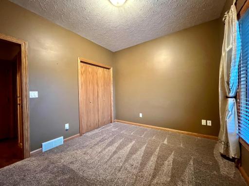 83987 Ridge Creek Dr, Clinton, MN 56278