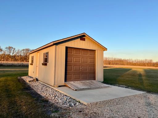 83987 Ridge Creek Dr, Clinton, MN 56278