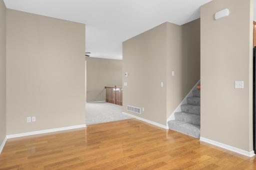 8405 Norwood Lane N, Maple Grove, MN 55369