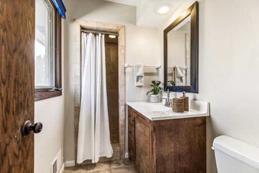 Convenient and updated ensuite 3/4 bathroom.