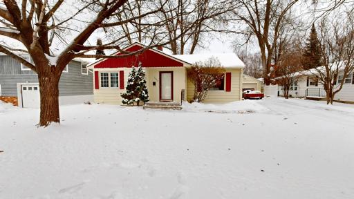 1204 Willmar Avenue SW, Willmar, MN 56201