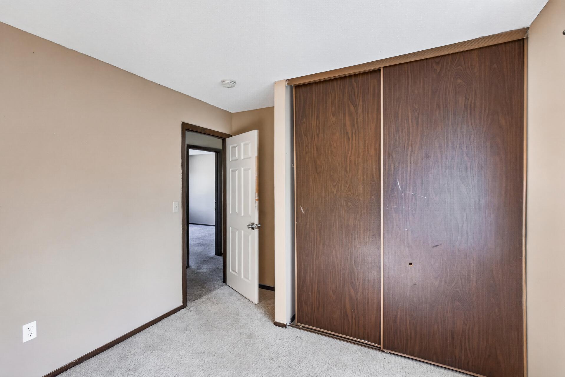 49_605_E_Portland22 (1)_mls.jpg