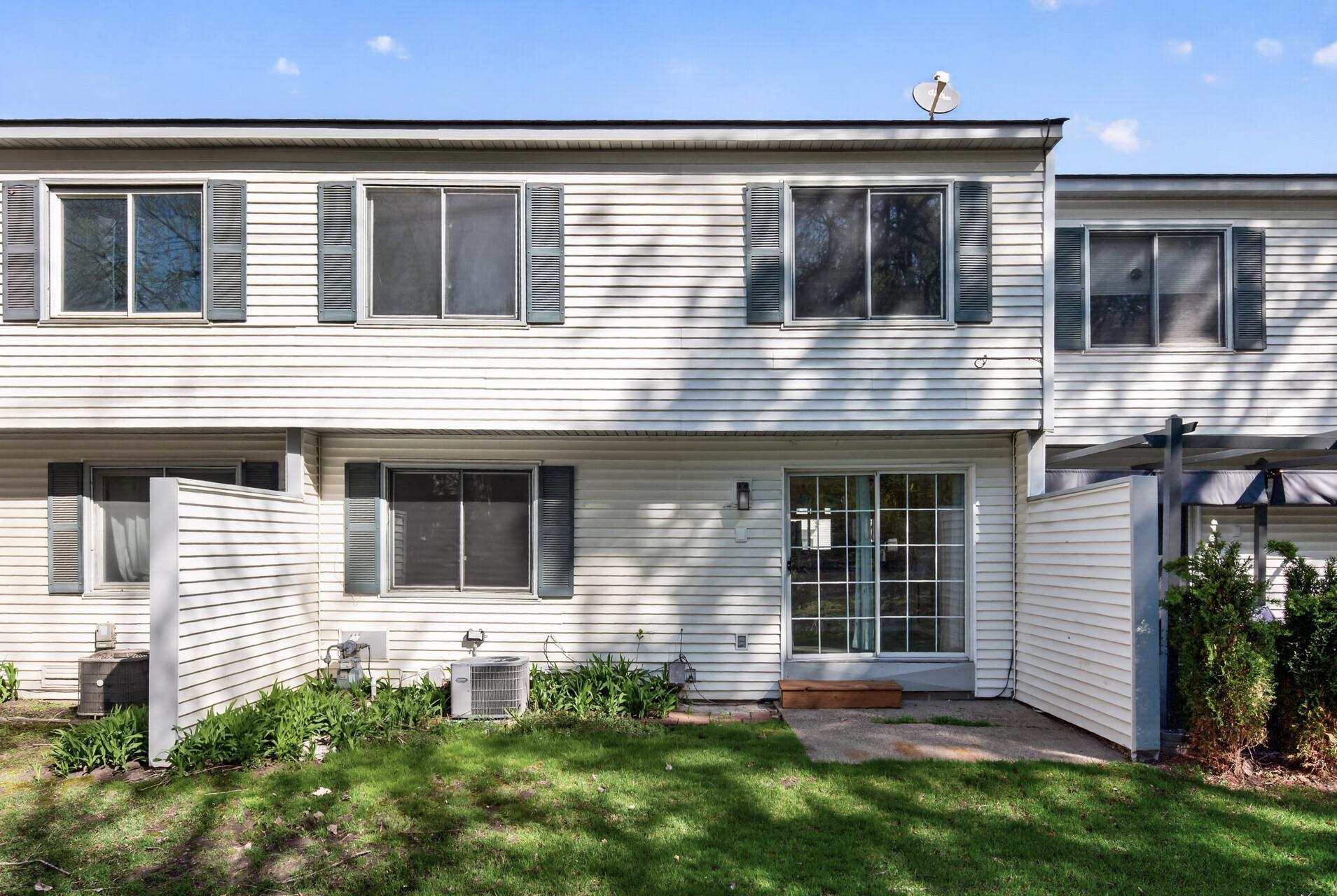 53_605_E_Portland26 (1)_mls.jpg