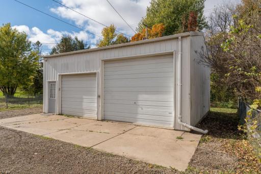 106 4th Street SW, Montgomery, MN 56069