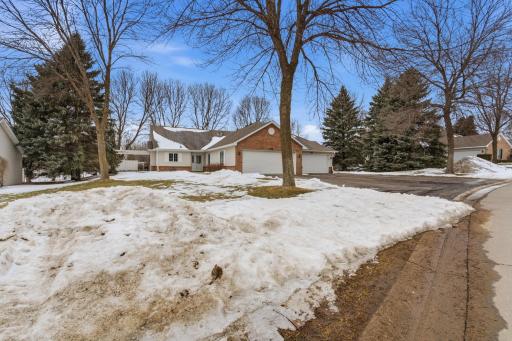 706 24th Street SE, Willmar, MN 56201