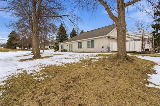 706 24th Street SE, Willmar, MN 56201