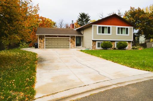 9879 Upper 173rd Court W, Lakeville, MN 55044