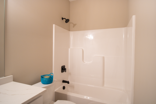 870 Bucknell Lane SE, Stewartville, MN 55976