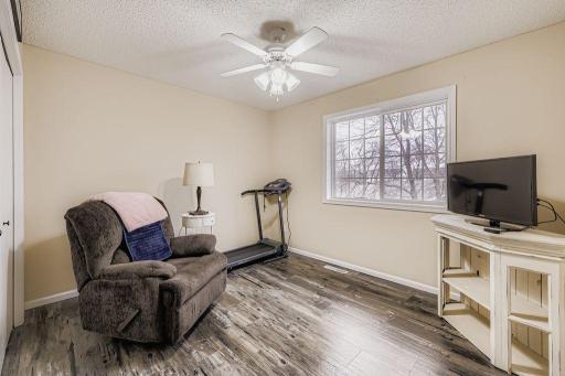 7635 Palisades Avenue NE, Elk River, MN 55330