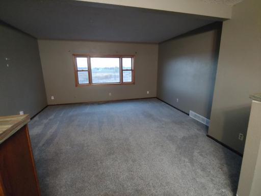 39909 270th Avenue NW, Stephen, MN 56757