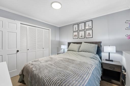 1705 Vale Court, Faribault, MN 55021