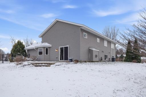1705 Vale Court, Faribault, MN 55021