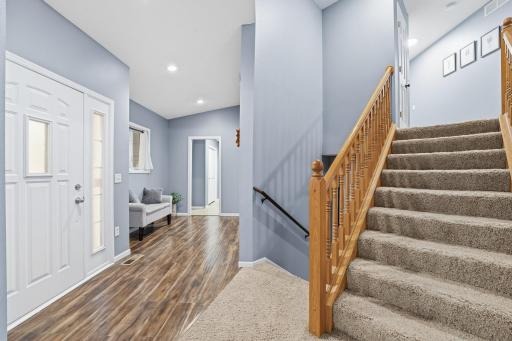 1705 Vale Court, Faribault, MN 55021