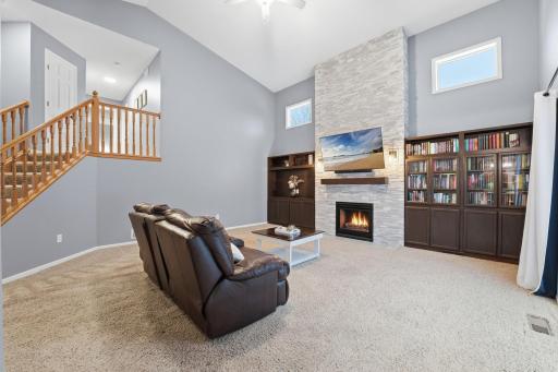 1705 Vale Court, Faribault, MN 55021