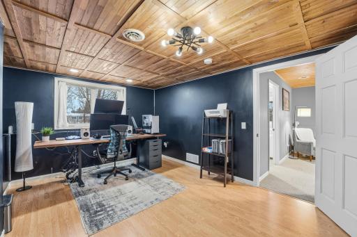 1705 Vale Court, Faribault, MN 55021