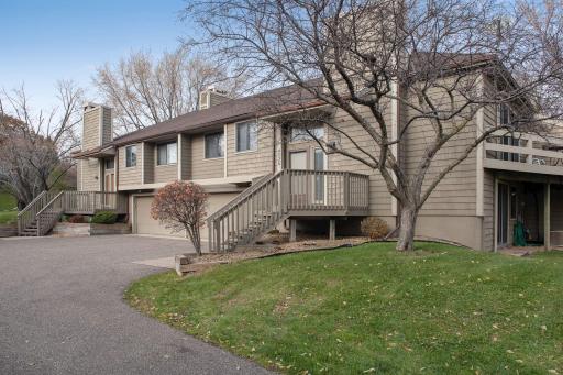 4526 Quantico Lane N, Plymouth, MN 55446