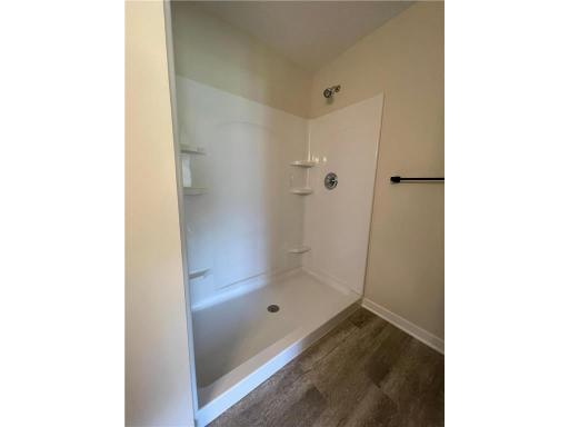 Primary Private Bathroom (*not exact home pictured. Photos depict similar home following the Princeton B plan).