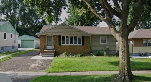 1728 Orange Avenue E, Saint Paul, MN 55106