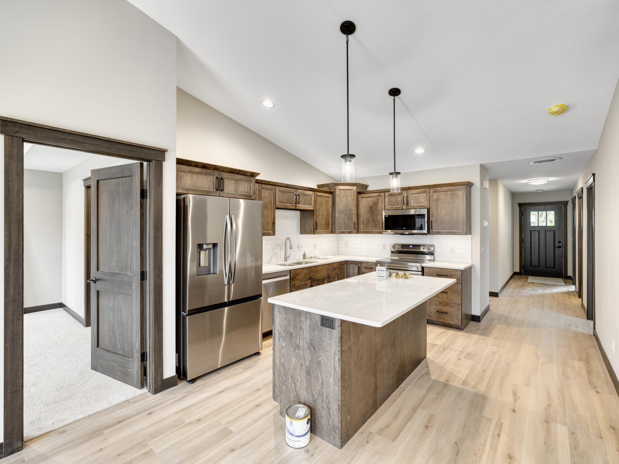 7 - 234 Kitchen - dovetailed drawers and soft close cabinets throughout
