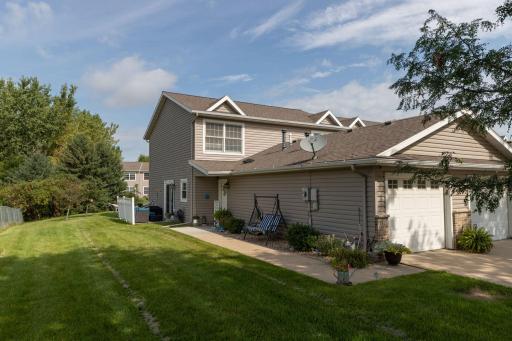 2925 Monroe Drive NW, Rochester, MN 55901