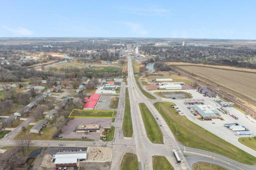 240 3rd Avenue, Windom, MN 56101
