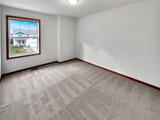 12325 3rd Street NE, Minneapolis, MN 55434