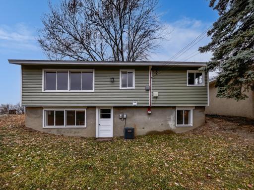 3806 Hampshire Avenue N, Minneapolis, MN 55427