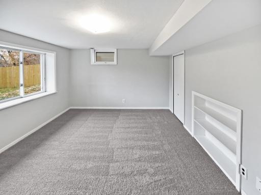 3806 Hampshire Avenue N, Minneapolis, MN 55427