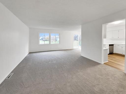 8232 Sumter Avenue N, Minneapolis, MN 55445