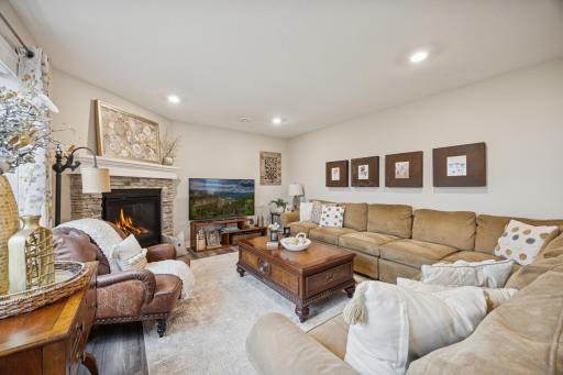 7230 Bay Drive, Lino Lakes, MN 55038