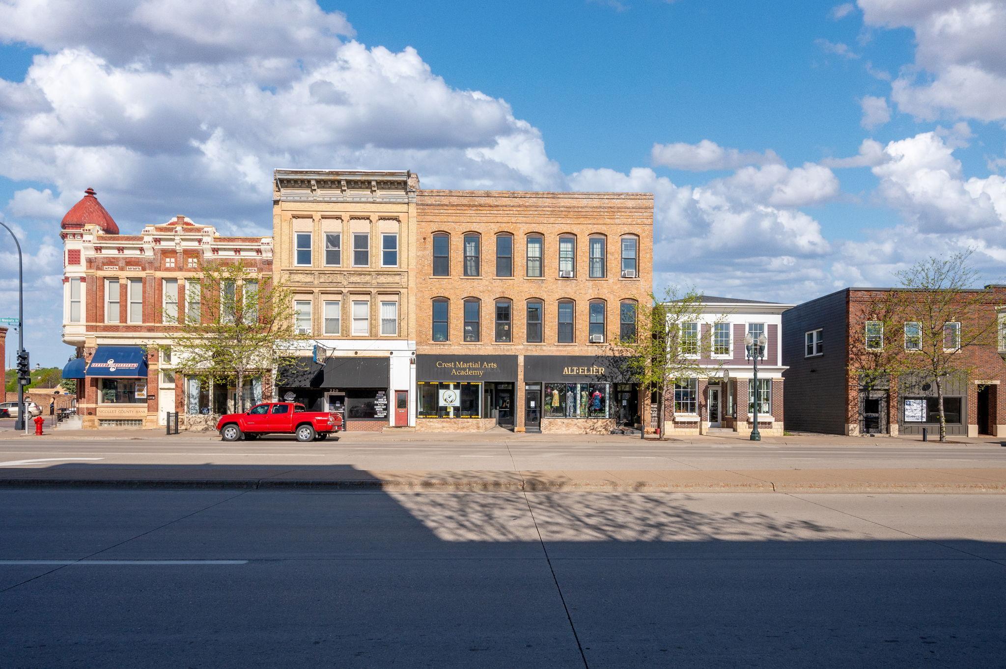 216-218 S. Minnesota Ave St Peter-11.jpg