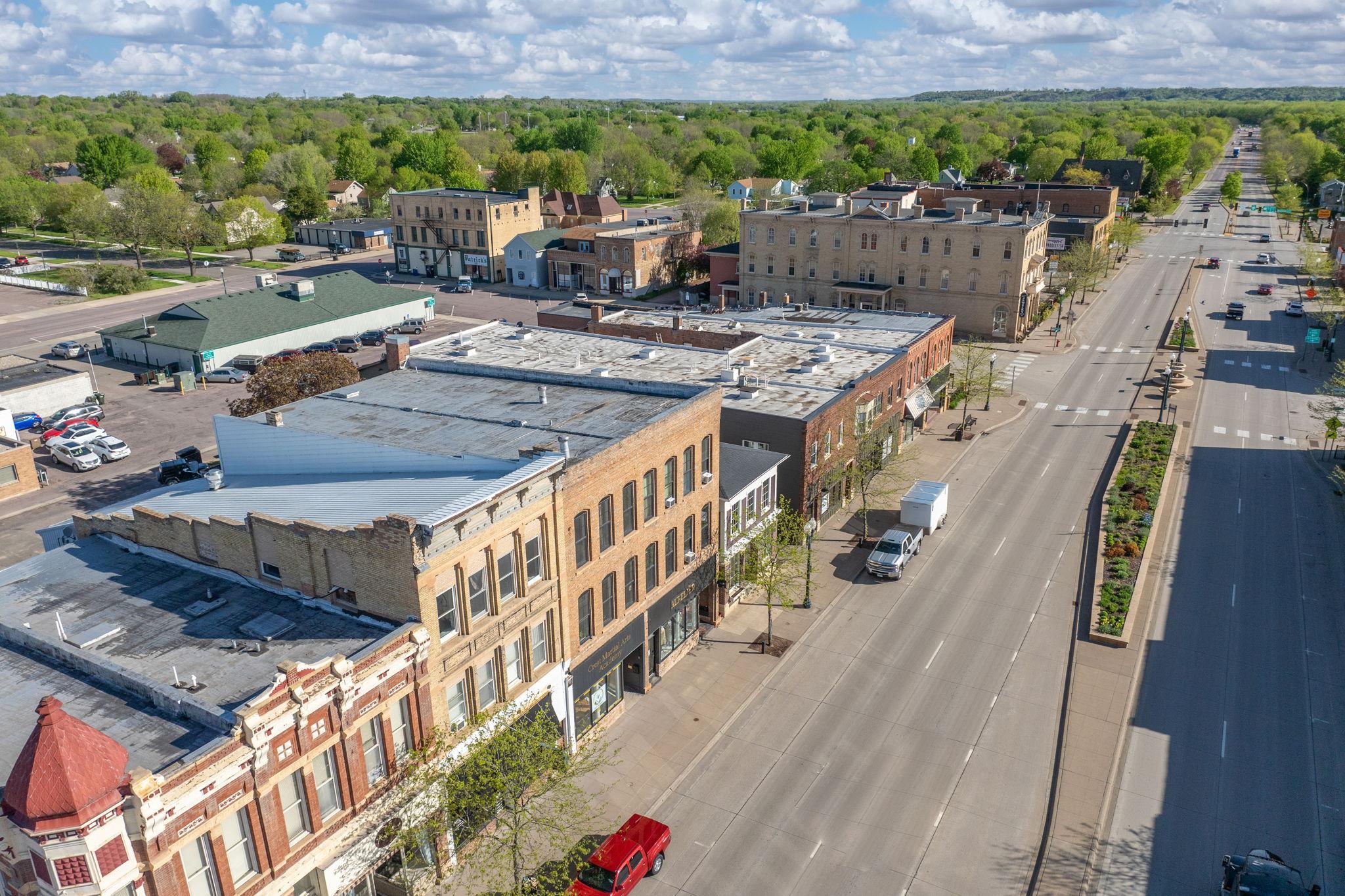 216-218 S. Minnesota Ave St Peter-05.jpg