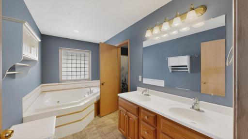 29019 Danel Avenue, Randolph, MN 55065